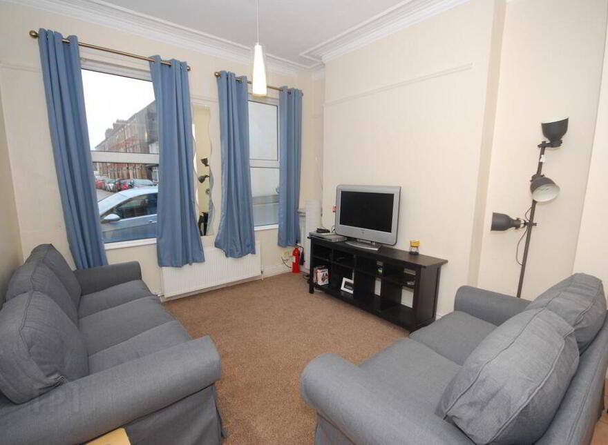 7 Ulsterville Place, Lisburn Road, Belfast, BT9 7BH