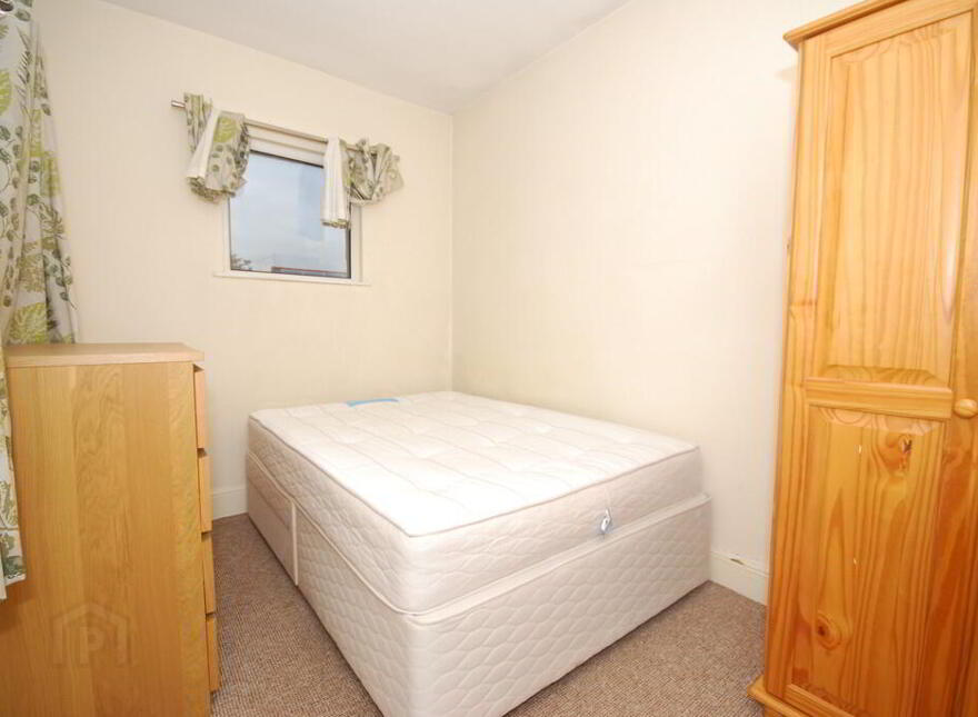 7 Ulsterville Place, Lisburn Road, Belfast, BT9 7BH