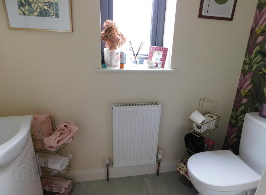 5 Lisderg, Omagh, BT78 1FD