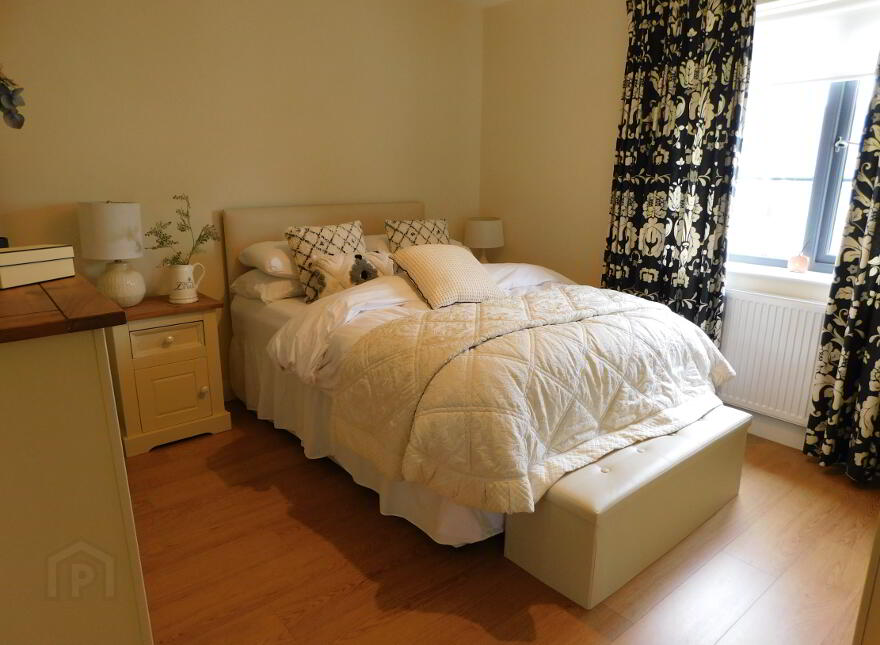 5 Lisderg, Omagh, BT78 1FD