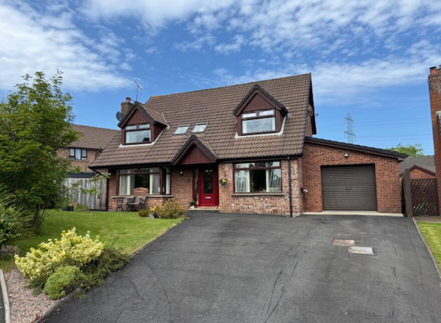 35 Craigs Road, Carrickfergus, BT38 9RL photo