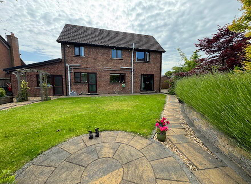 35 Craigs Road, Carrickfergus, BT38 9RL