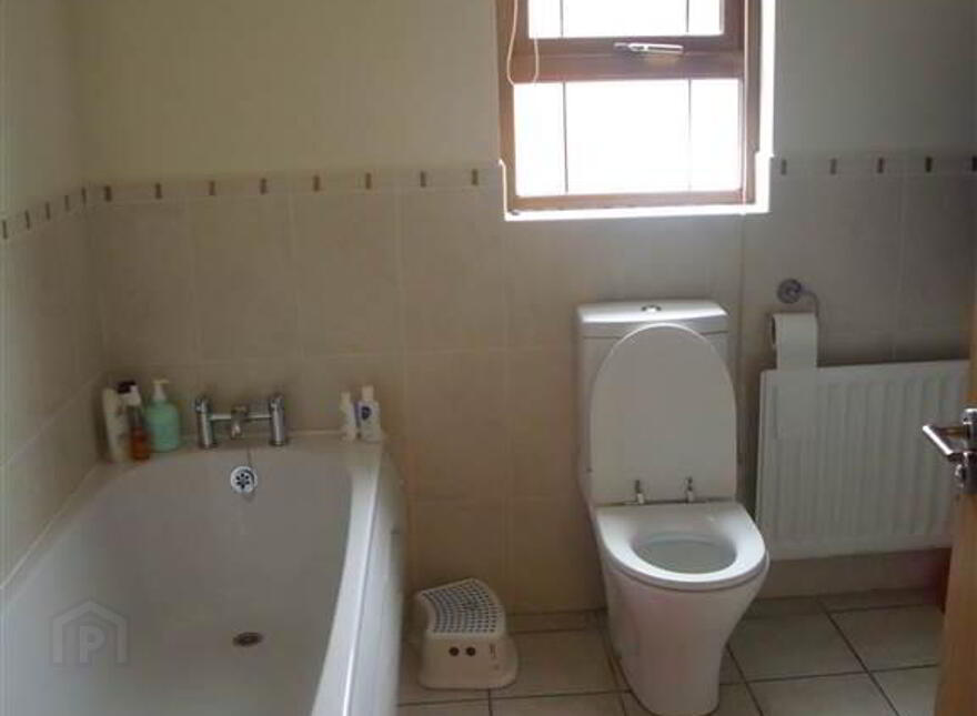 1 Brooke Hall, Belfast, BT8 6WB