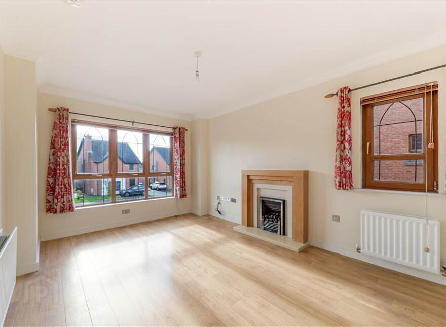 1 Brooke Hall, Belfast, BT8 6WB