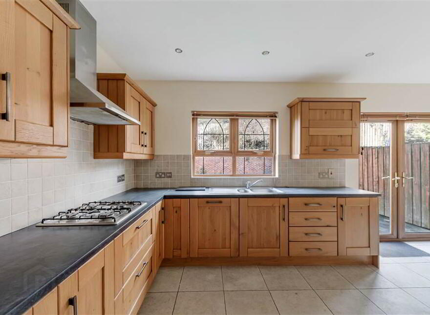 1 Brooke Hall, Belfast, BT8 6WB