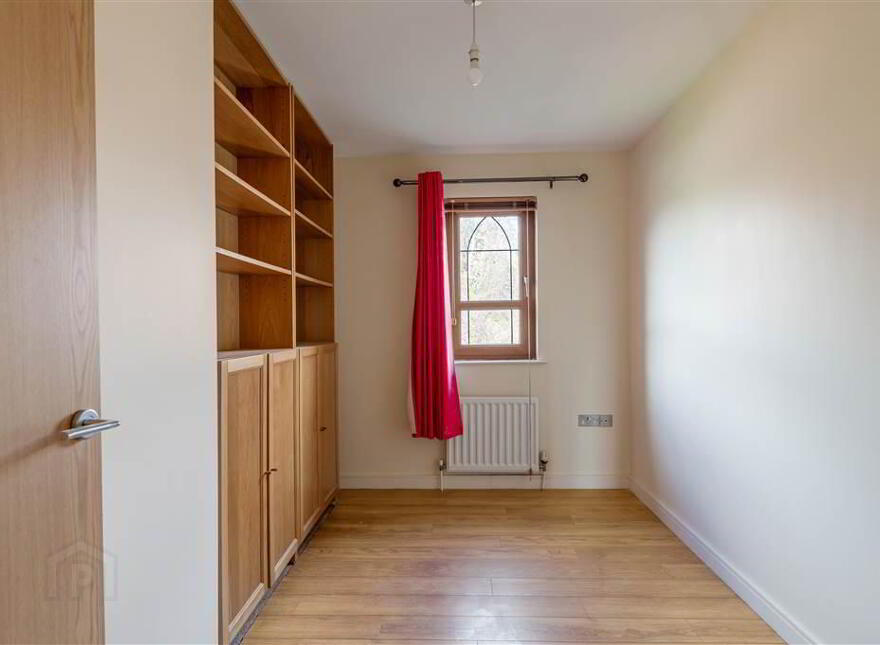 1 Brooke Hall, Belfast, BT8 6WB