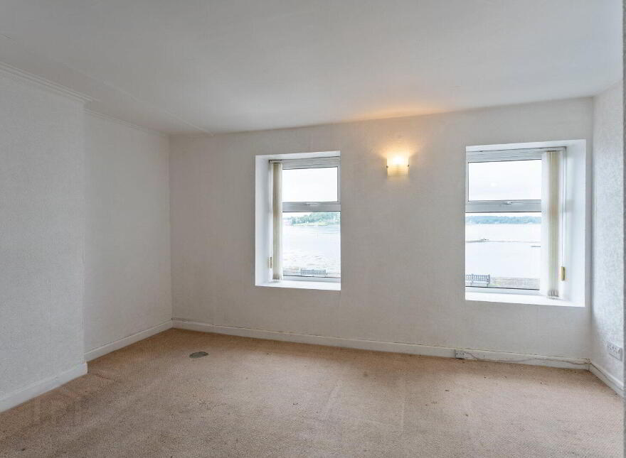 34 Shore Road, Portaferry, Newtownards, BT22 1JZ