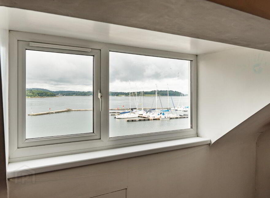 34 Shore Road, Portaferry, Newtownards, BT22 1JZ