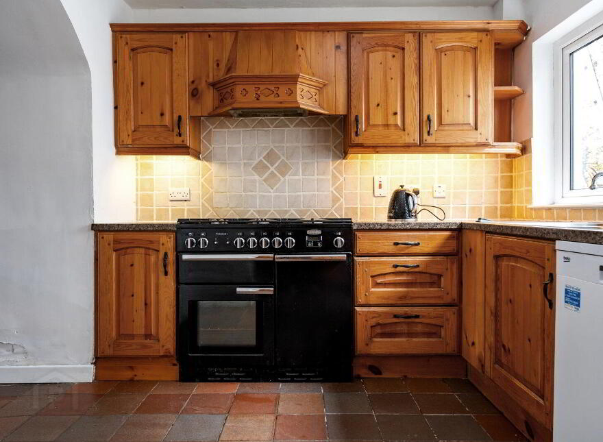 34 Shore Road, Portaferry, Newtownards, BT22 1JZ