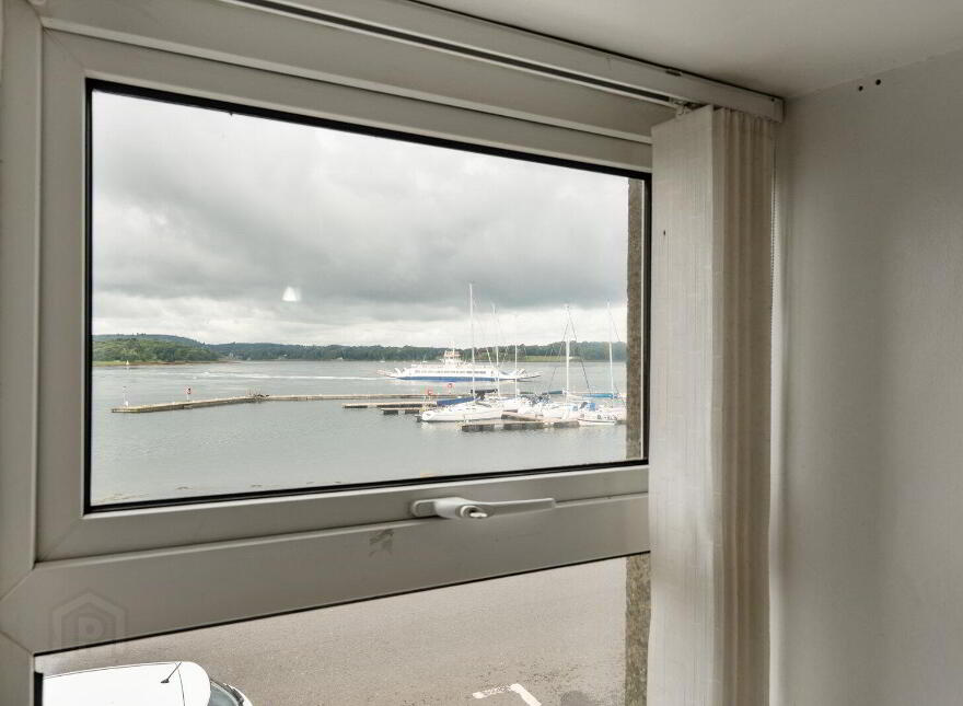 34 Shore Road, Portaferry, Newtownards, BT22 1JZ