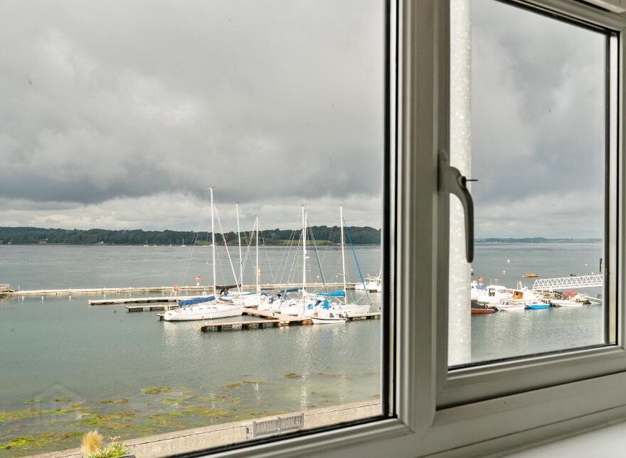 34 Shore Road, Portaferry, Newtownards, BT22 1JZ