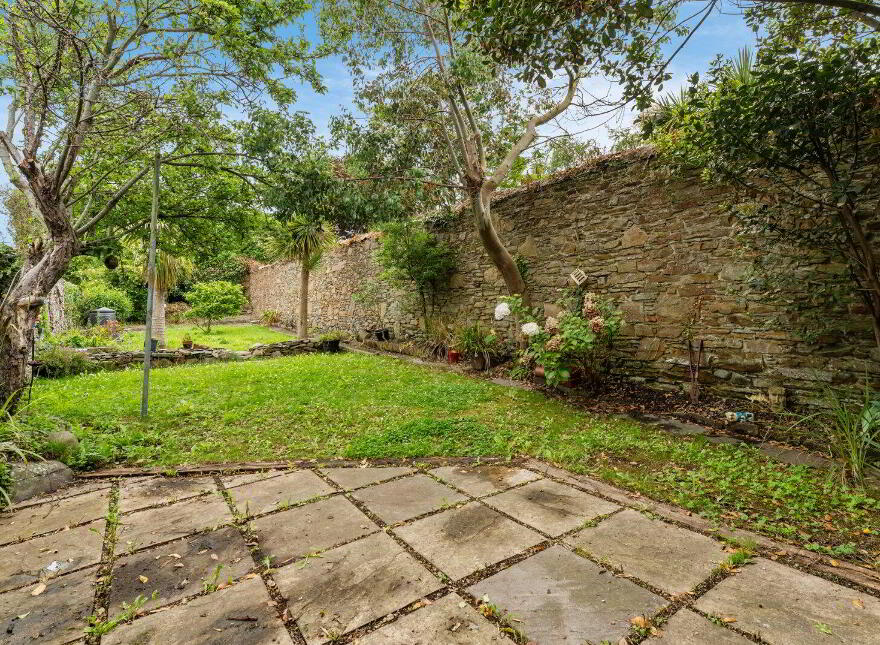 34 Shore Road, Portaferry, Newtownards, BT22 1JZ