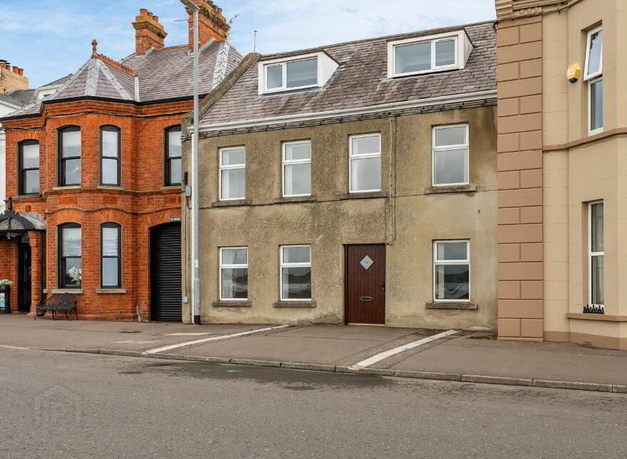 34 Shore Road, Portaferry, Newtownards, BT22 1JZ