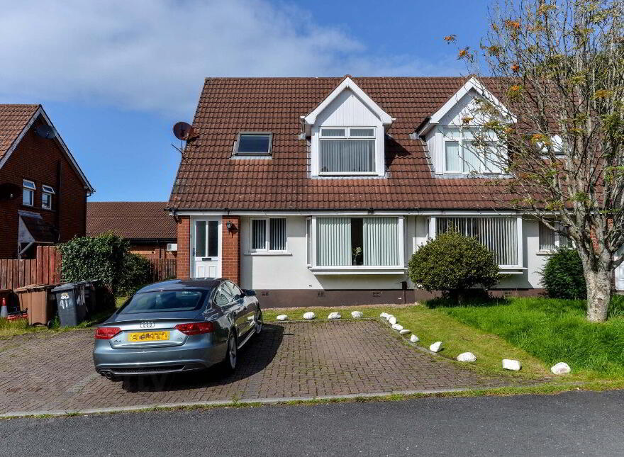 41b Carnbrae Park, Belfast, BT8 6TP photo