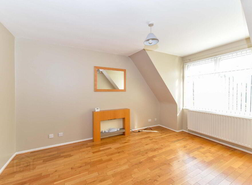41b Carnbrae Park, Belfast, BT8 6TP
