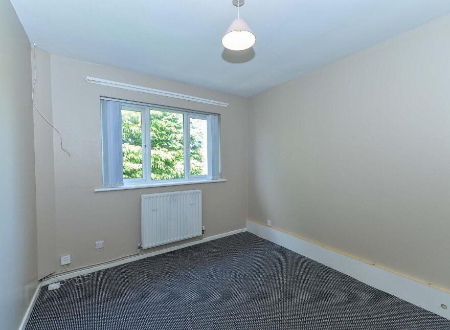 41b Carnbrae Park, Belfast, BT8 6TP