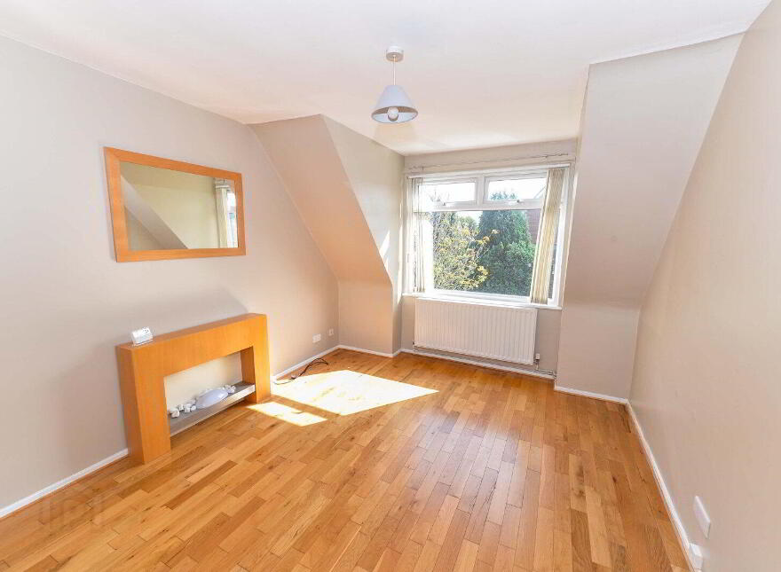 41b Carnbrae Park, Belfast, BT8 6TP