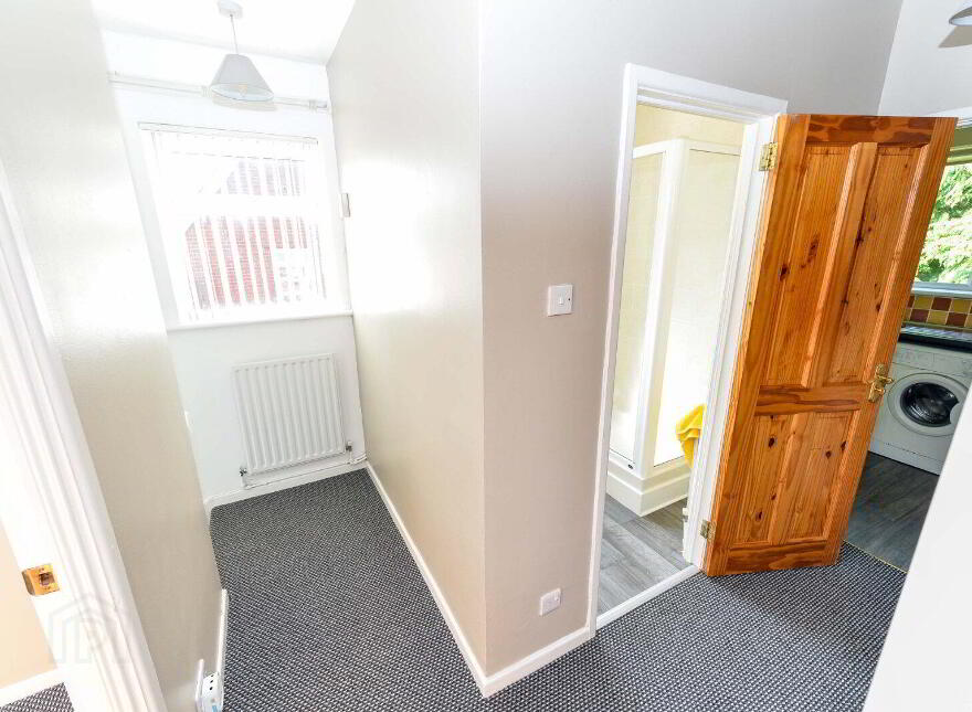 41b Carnbrae Park, Belfast, BT8 6TP
