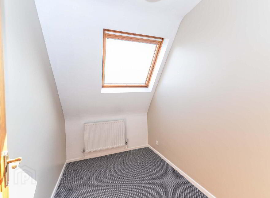 41b Carnbrae Park, Belfast, BT8 6TP