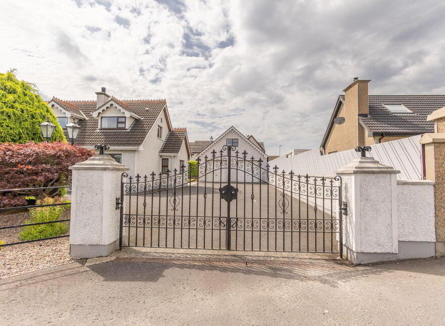 30 Milltown Street, Warrenpoint, Newry, BT34 3PU