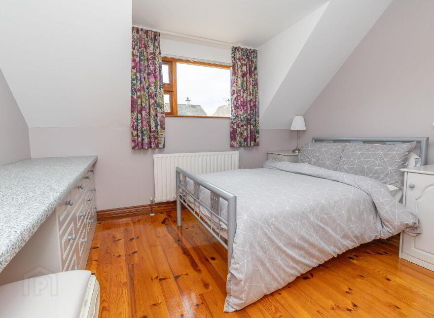 30 Milltown Street, Warrenpoint, Newry, BT34 3PU