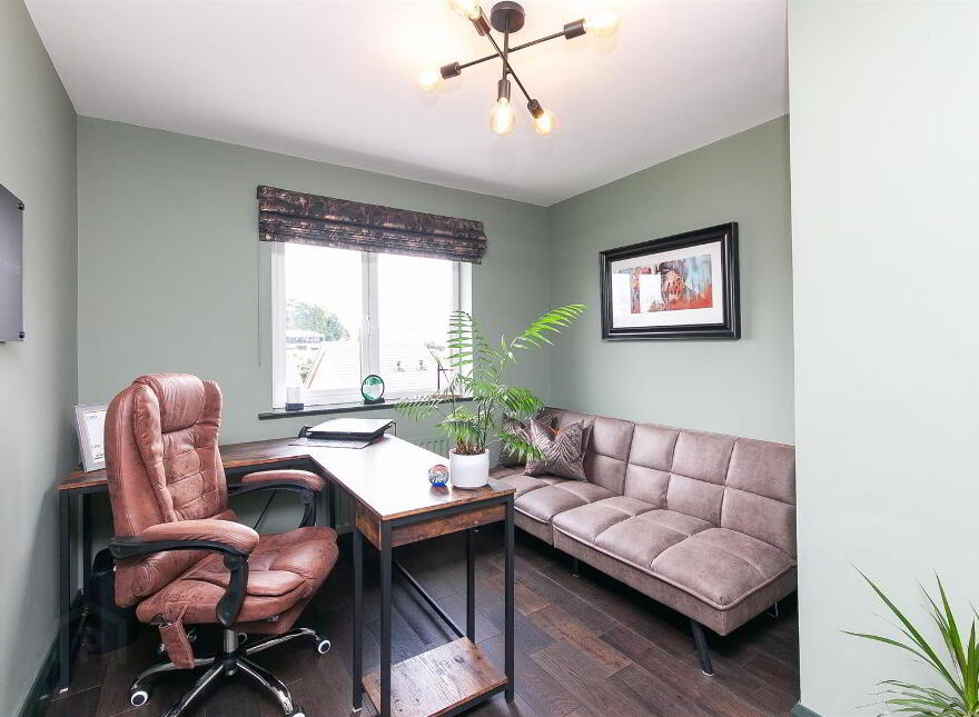 10 Baronsgrange Rise, Comber Road, Carryduff, Belfast, BT8 8GE
