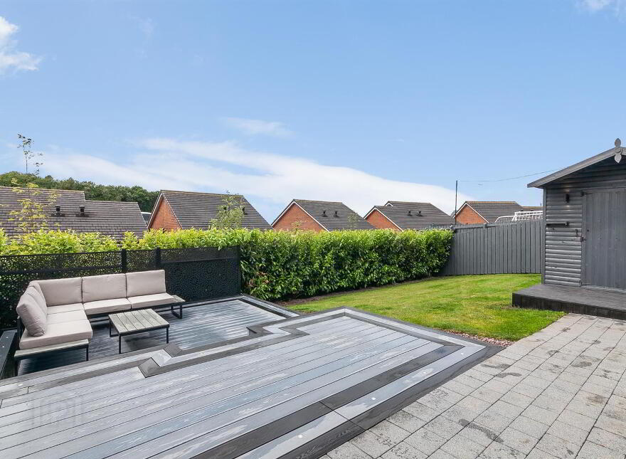 10 Baronsgrange Rise, Comber Road, Carryduff, Belfast, BT8 8GE