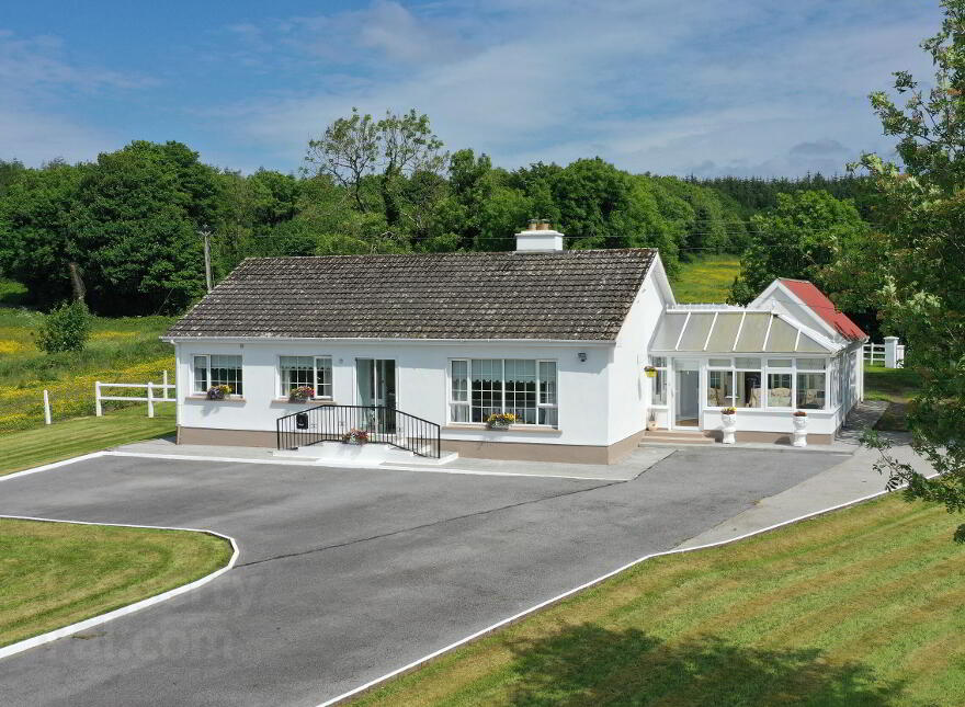Carrigeen, Kilglass, F42K022 photo