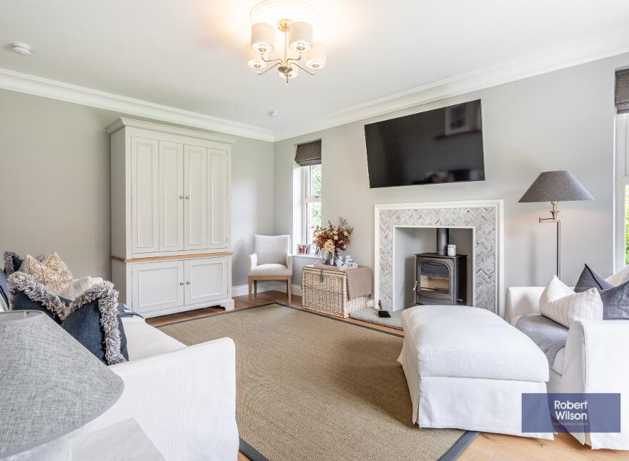 8 Belgravia Court, Royal Hillsborough, BT26 6TQ