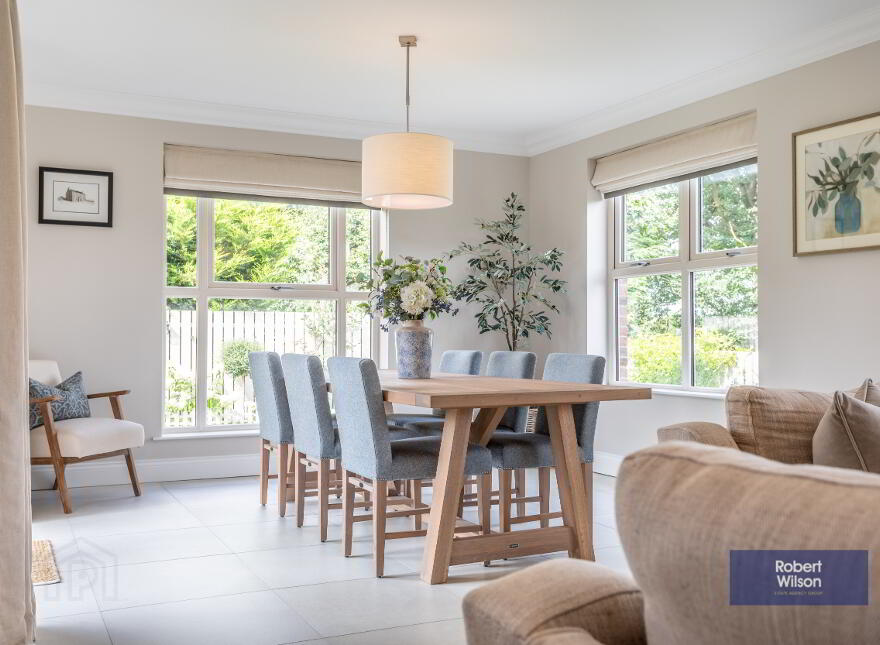 8 Belgravia Court, Royal Hillsborough, BT26 6TQ