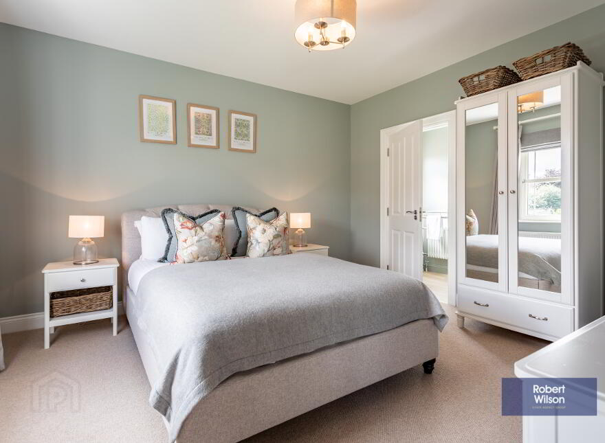 8 Belgravia Court, Royal Hillsborough, BT26 6TQ