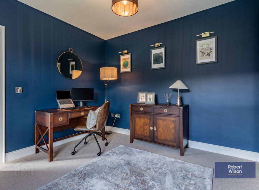 8 Belgravia Court, Royal Hillsborough, BT26 6TQ