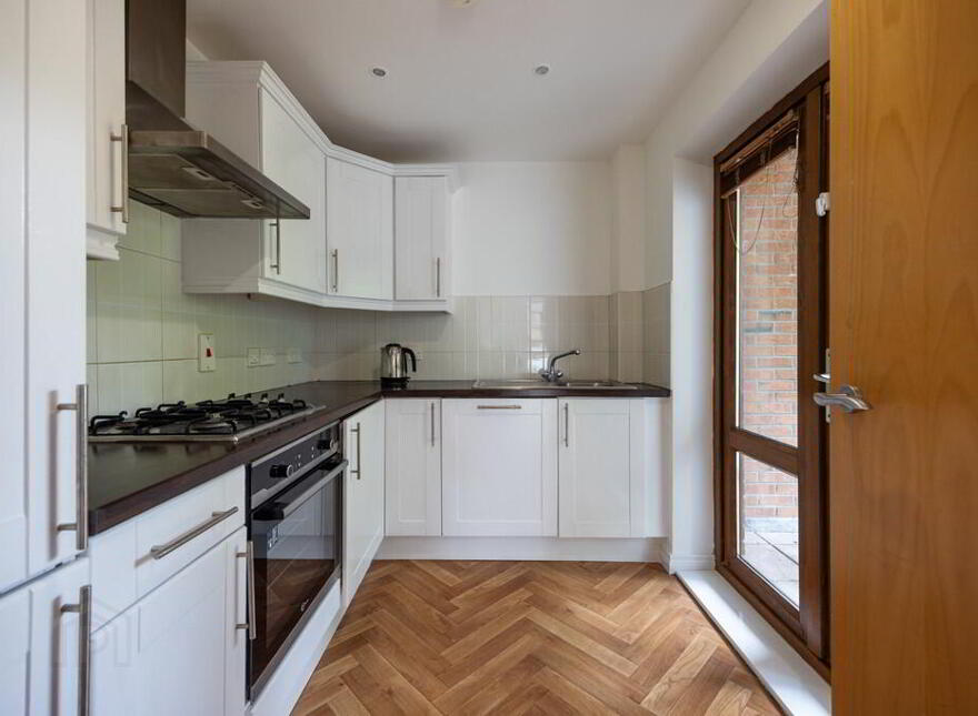40 Redwood Dale, Dunmurry, Belfast, BT17 9RL