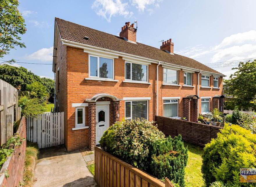 9 Moss Road, Lambeg, Lisburn, BT27 4NN photo