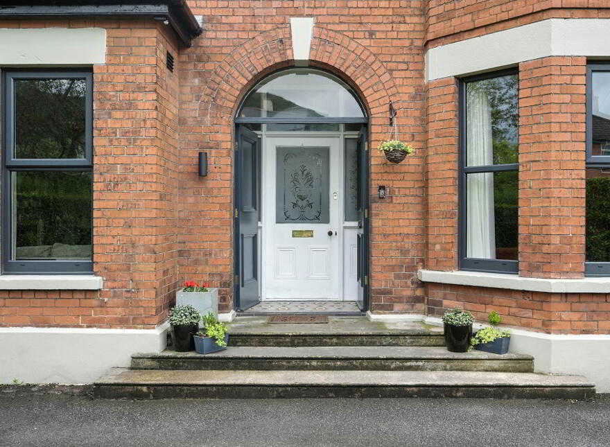 27 Innisfayle Road, Belfast, BT15 4ES