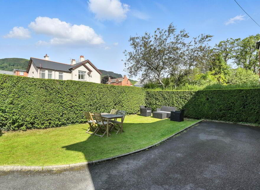 27 Innisfayle Road, Belfast, BT15 4ES