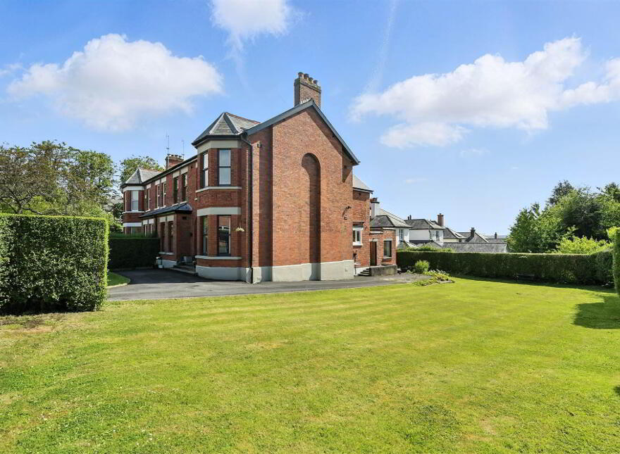 27 Innisfayle Road, Belfast, BT15 4ES