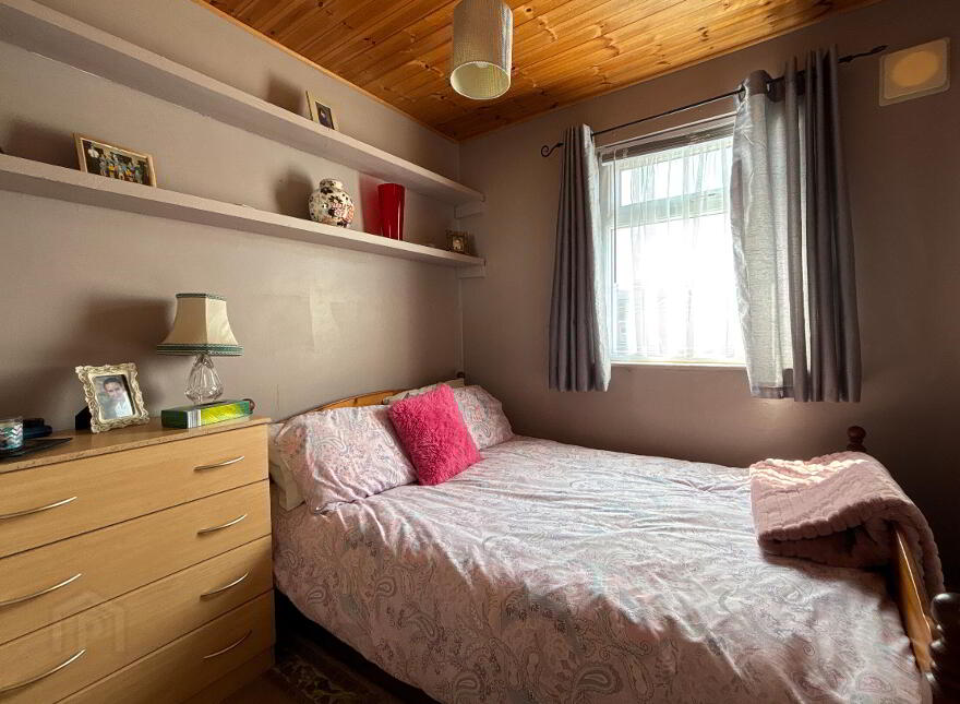 37 Cooleens Close, Clonmel, E91K188