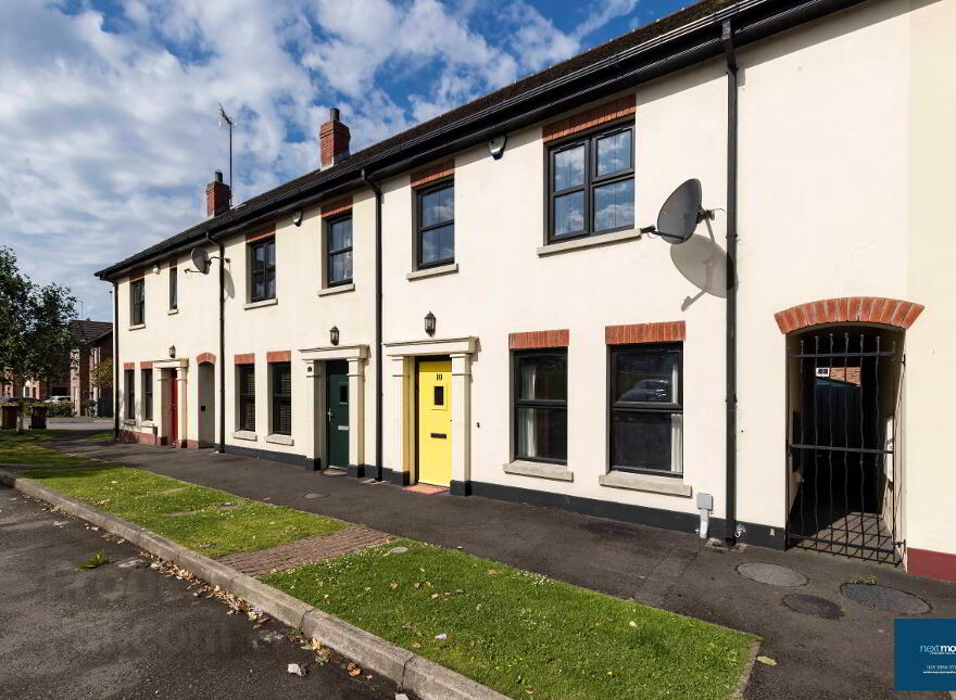 10 Hillmount Manor, Laurelvale, Tandragee, BT62 2BF photo