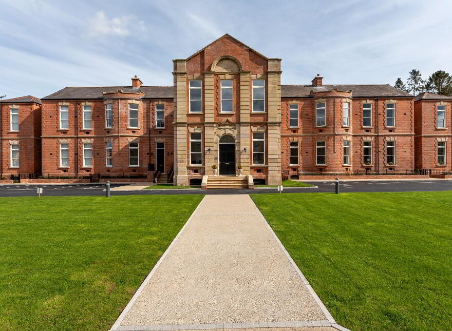 Townhouse 2 Pavilion Six, Pavilion Six, Belvoir Park, Shaw's Bridge, Belfast
