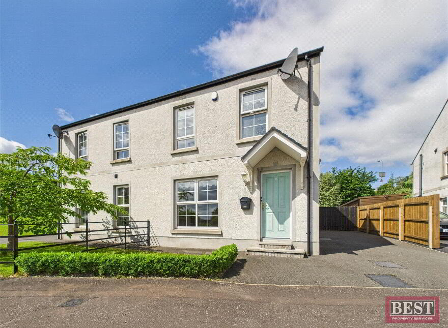 2 Heslips Court, Newry, BT35 8GR photo