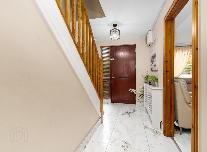 2 Castlegate Drive, Adamstown, K78VP29