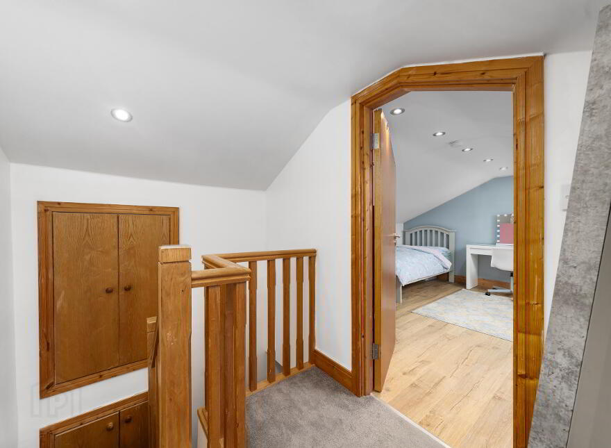 2 Castlegate Drive, Adamstown, K78VP29