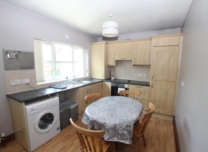 121a Belfast Road, Antrim, BT41 2AZ