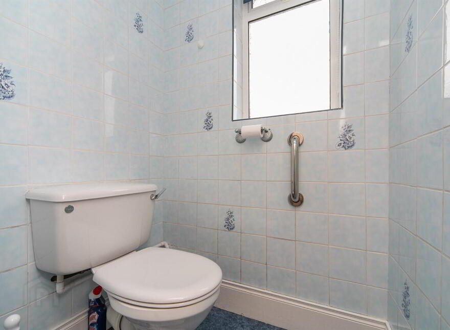 69 Marlborough Park North, Malone Road, Belfast, BT9 6HL