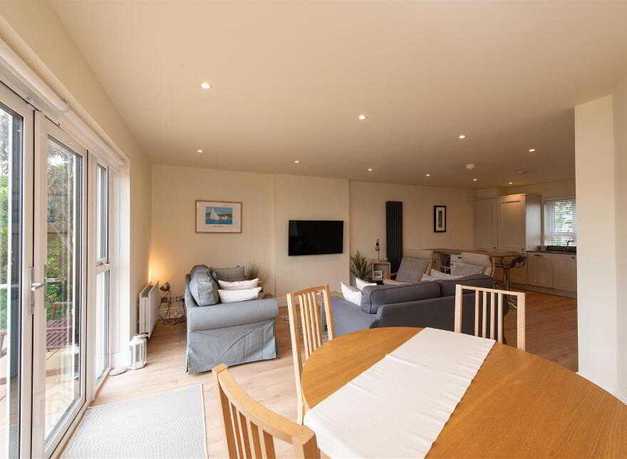24 Hans Sloane Square, Killyleagh, BT30 9GA