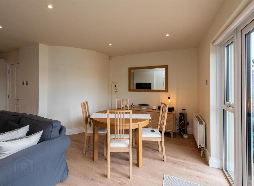 24 Hans Sloane Square, Killyleagh, BT30 9GA