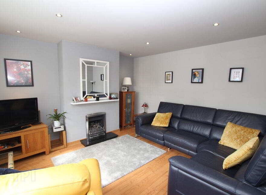 8 Hightown Rise, Newtownabbey, BT36 7XA
