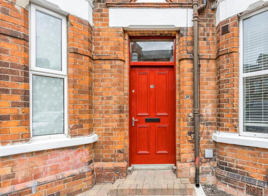 25 Fitzroy Avenue, Belfast, BT7 1HS