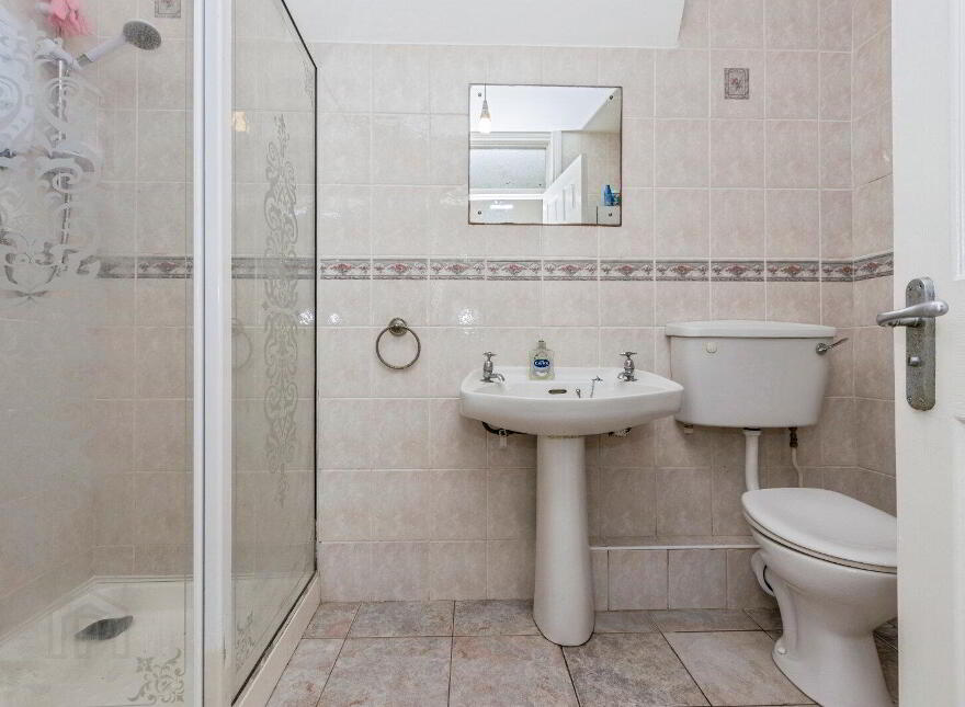 25 Fitzroy Avenue, Belfast, BT7 1HS